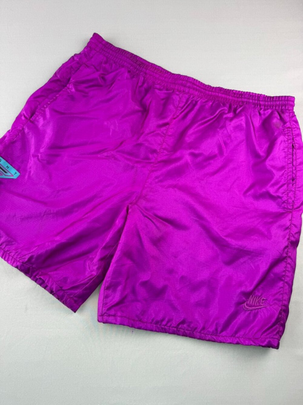Nike Vintage 90s M/L Flight Nylon Shorts Magenta Purple Jordan Pippen Sports